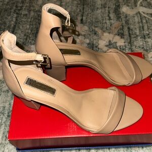 Beige heels